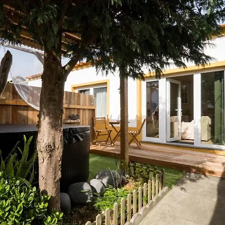 Cozy With Jacuzzi - Near The Airport