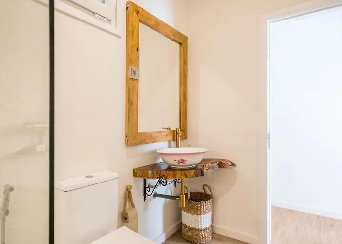 아파트 Cozy With Jacuzzi - Near The Airport *