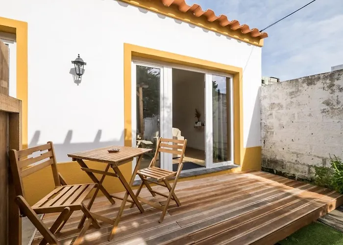 Cozy With Jacuzzi - Near The Airport *