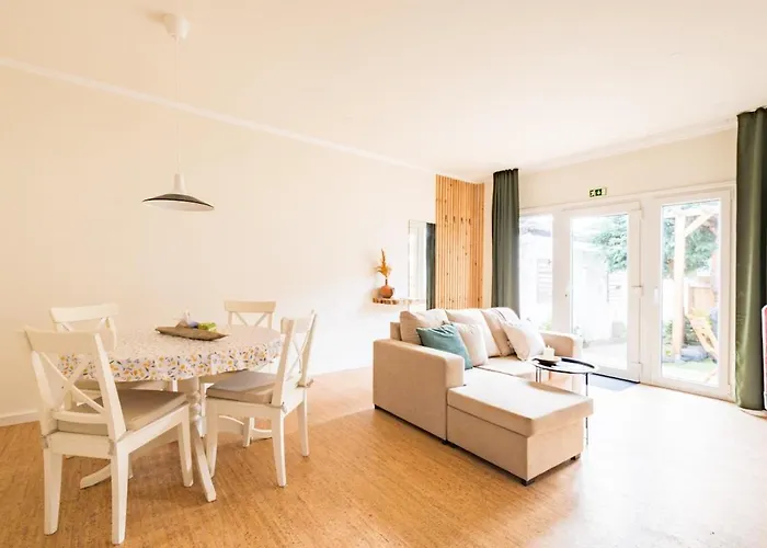 Cozy With Jacuzzi - Near The Airport * Ponta Delgada