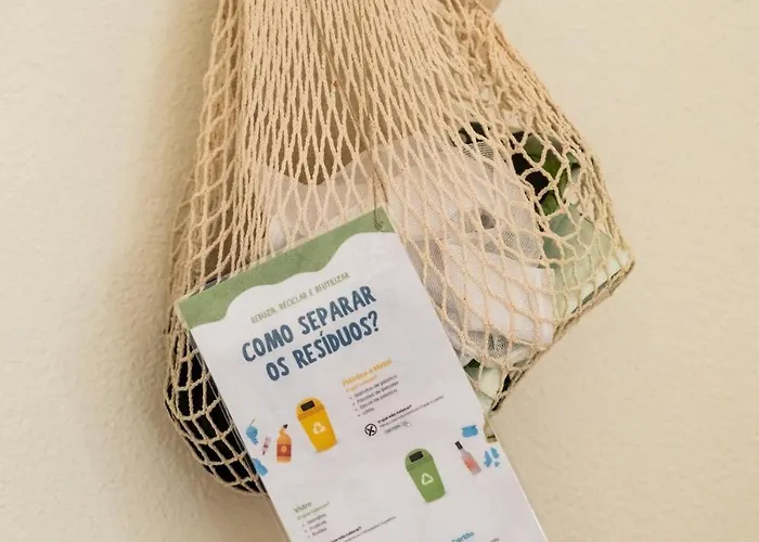 Cozy With Jacuzzi - Near The Airport 아파트 *