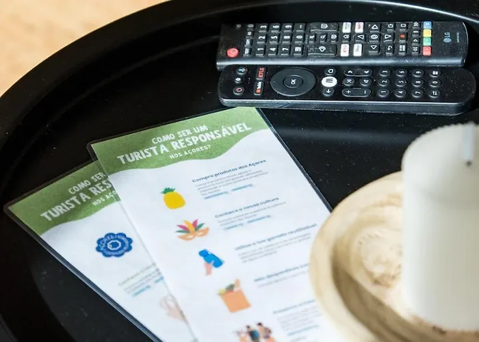 아파트 Cozy With Jacuzzi - Near The Airport