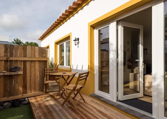 Cozy With Jacuzzi - Near The Airport 아파트 *