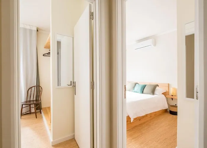 Cozy With Jacuzzi - Near The Airport Ponta Delgada